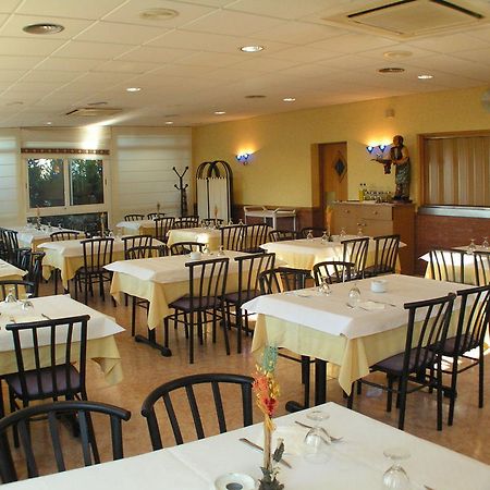 Hotel Zaytun Mequinenza Ngoại thất bức ảnh